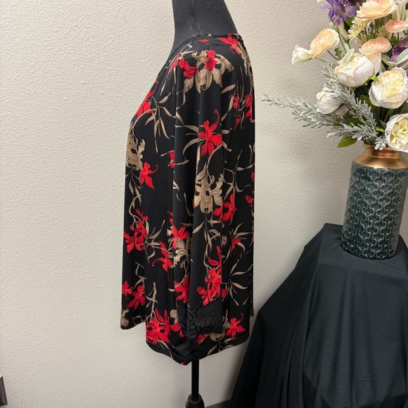 Catherines Floral Lace Trim Blouse OX 14/16W Black Red Beige Stretchy Top - Picture 3 of 8